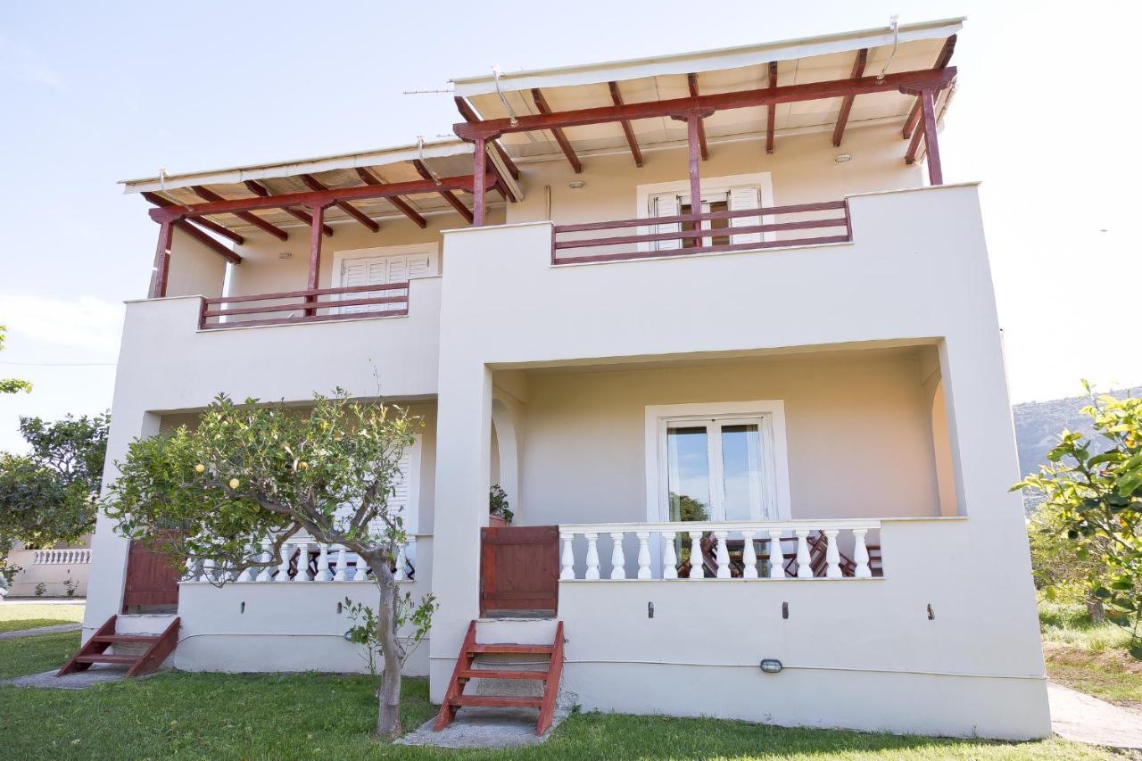 Caposaldo Apartments 阿克拉塔 外观 照片